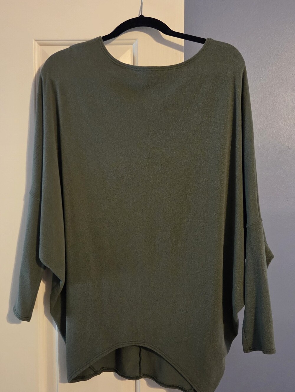 Blue Rain X Francesca's Forest Green Women's Knit Top
